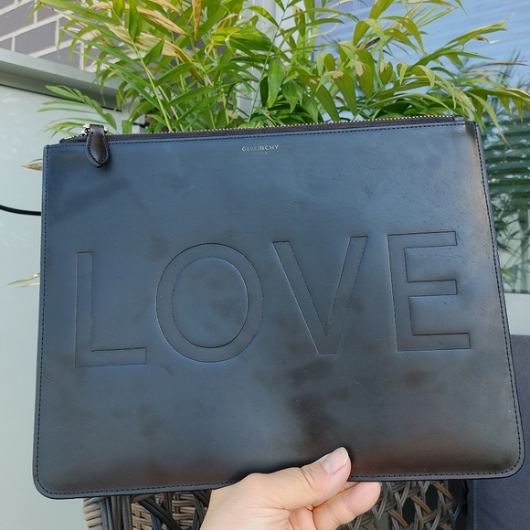 Givenchy Black Leather LOVE Clutch Bag - Picture 1 of 14